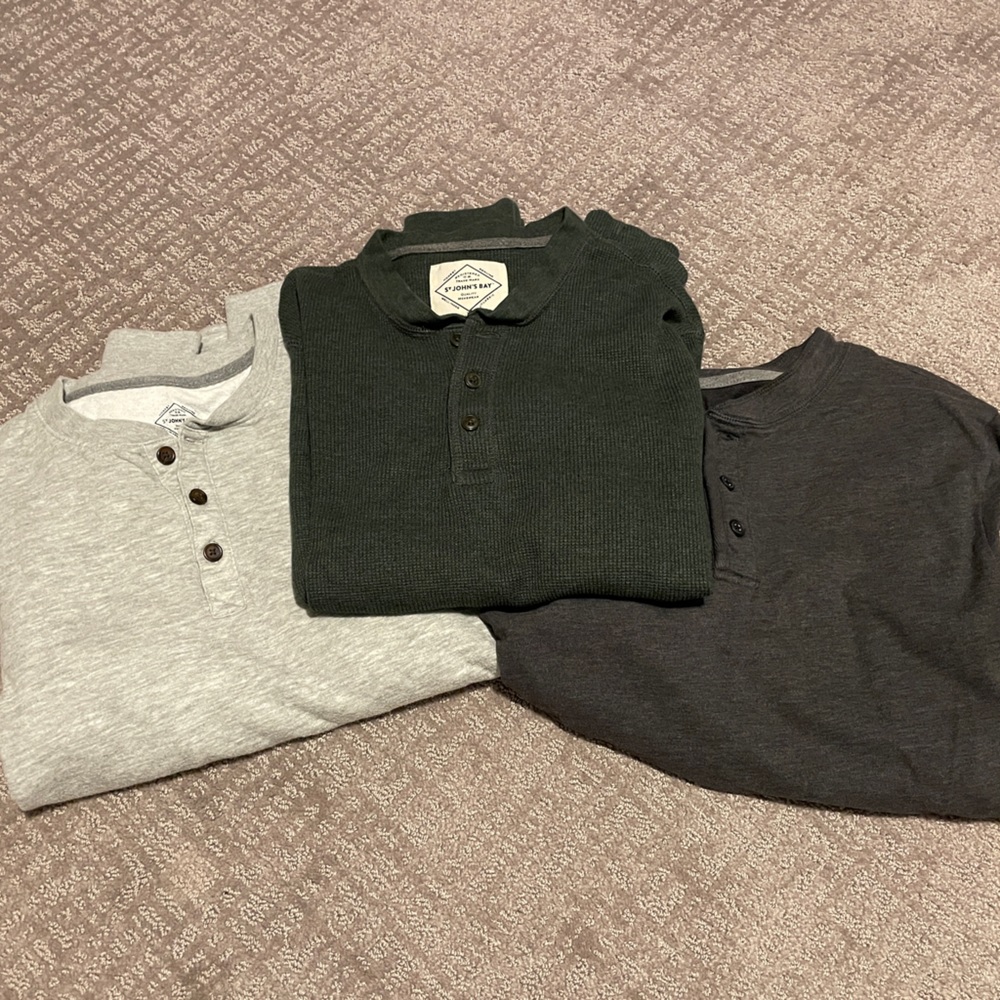 *BUNDLE* Three Men’s St. John’s Bay Long Sleeve Shirts - Picture 2 of 6